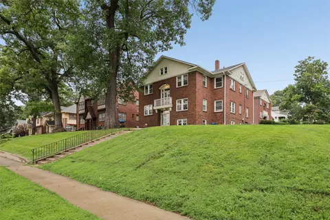 2901 High St, Des Moines, IA 50312