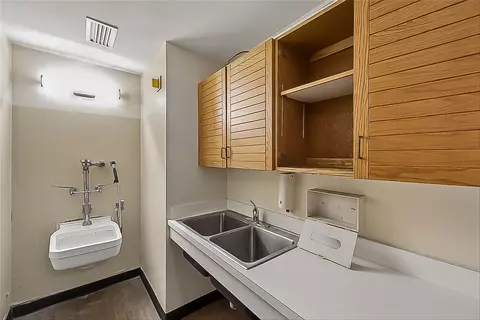 Other - 3114 E 42nd St, Des Moines, IA 50317 photo 8 of 10