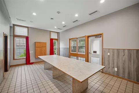 Other - 3114 E 42nd St, Des Moines, IA 50317 photo 3 of 10