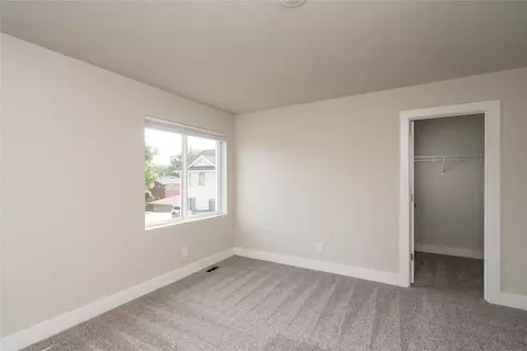 Bedroom - 407 Juniper St, Ames, IA 50010 photo 2 of 5