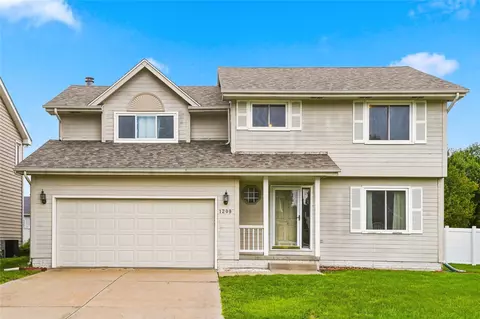 1209 8th Ave SE, Altoona, IA 50009