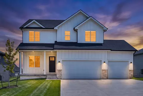 2388 SE 5th St, West Des Moines, IA 50265