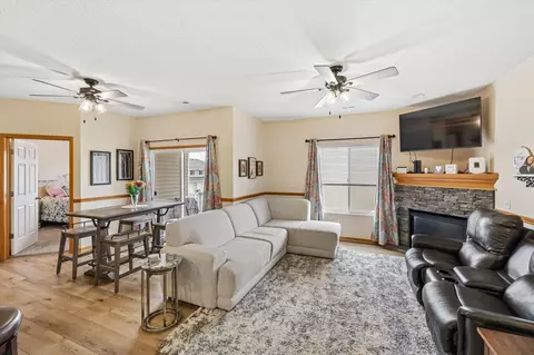 1210 NE 6th Ln #I16, Ankeny, IA 50021