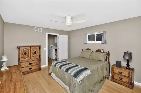 Bedroom - 8104 Lakeshore Dr, Dexter, IA 50070 photo 1 of 3