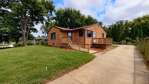 811 6th St, West Des Moines, IA 50265