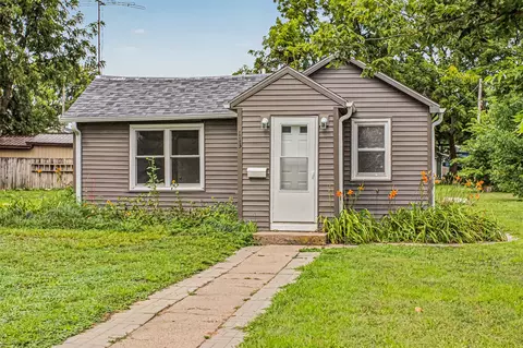 113 Pennsylvania Ave, Story City, IA 50248