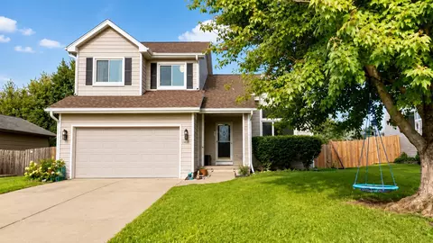917 SE Judy Dr, Ankeny, IA 50021