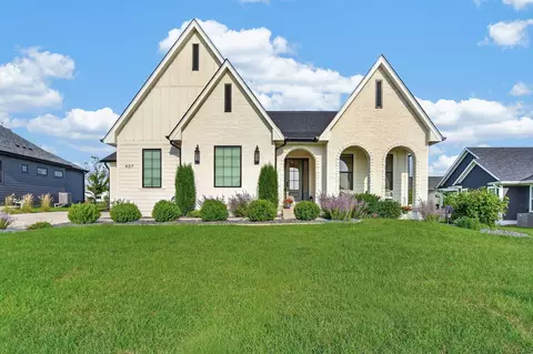 407 N 36th St, Cumming, IA 50061