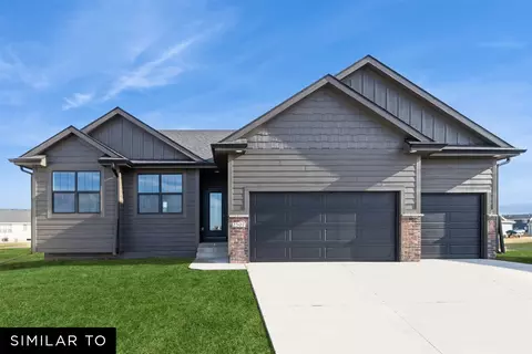 2512 NW North Creek Ct, Ankeny, IA 50023