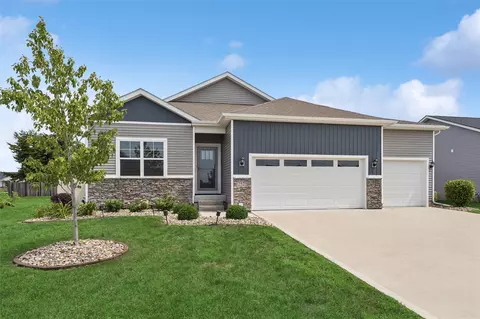 2521 NW Woodbury Dr, Ankeny, IA 50023