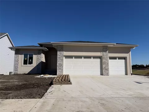 4802 Polo Ave, Ames, IA 50014