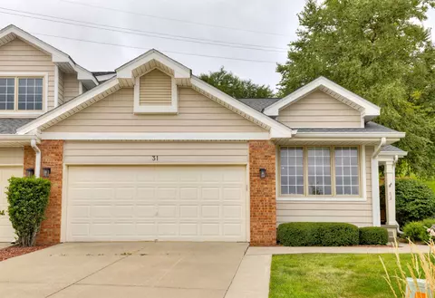 4400 Ep True Pkwy #31, West Des Moines, IA 50265