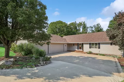 1319 NW 72nd Ave, Ankeny, IA 50023