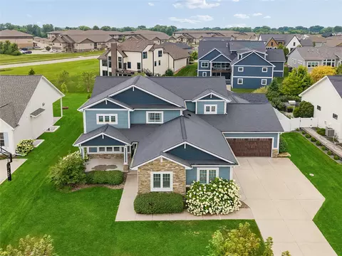 2310 SW White Birch Dr, Ankeny, IA 50023