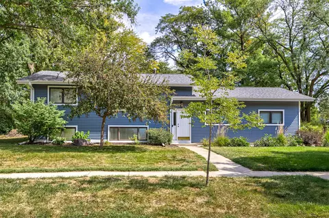 Exterior - 3220 Diamond St, Ames, IA 50010 photo 2 of 5