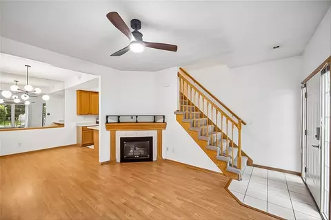 1183 S 52nd St #1309, West Des Moines, IA 50265