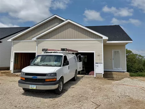 4895 Synergy St, Van Meter, IA 50261