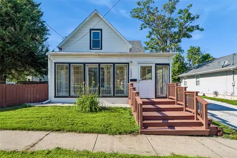 1204 Fremont St, Des Moines, IA 50316