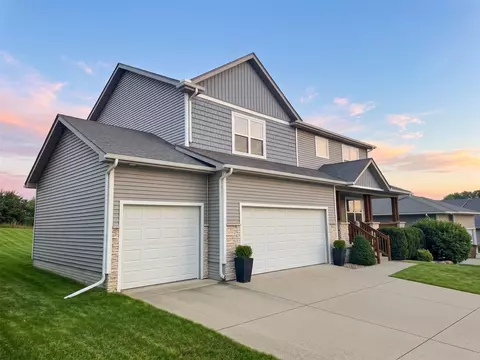 318 W High Rd, Norwalk, IA 50211