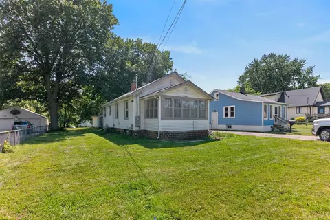 3005 E Ovid Ave, Des Moines, IA 50317