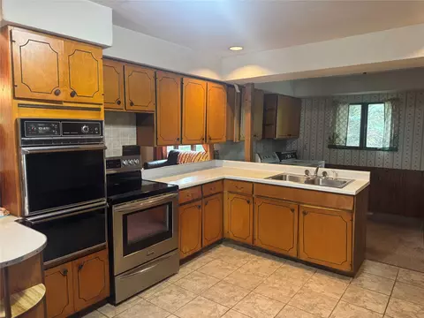 Kitchen - 1755 130th Ave, Murray, IA 50174 photo 1 of 1