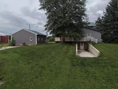 Exterior - 1755 130th Ave, Murray, IA 50174 photo 2 of 12