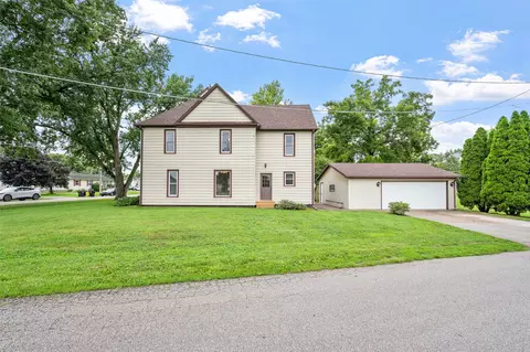 302 W Division St, Colfax, IA 50054