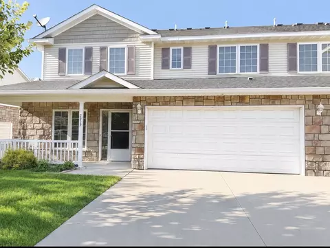 2239 3rd Ave SW, Altoona, IA 50009