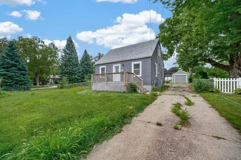 1508 Southlawn Dr, Des Moines, IA 50315