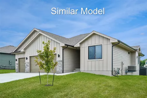 1511 NE Daybreak Ave, Polk City, IA 50226