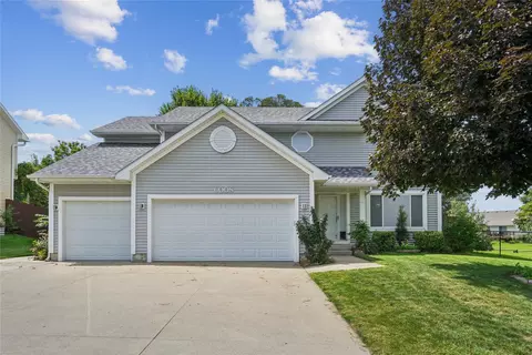 6008 NW 50th St, Johnston, IA 50131