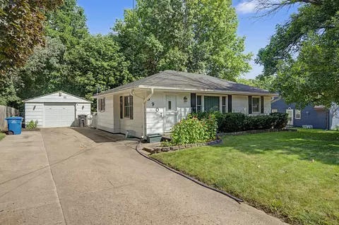 3907 SE 3rd St, Des Moines, IA 50315