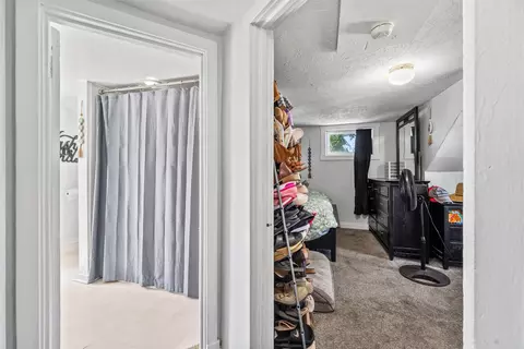 Entry Way - 202 S Walnut Ave, Ames, IA 50010 photo 6 of 6
