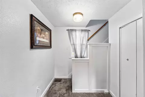 Entry Way - 202 S Walnut Ave, Ames, IA 50010 photo 5 of 6