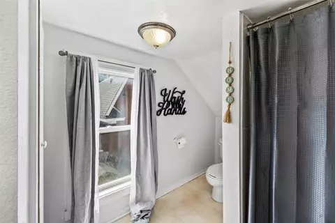 Bath - 202 S Walnut Ave, Ames, IA 50010 photo 1 of 2