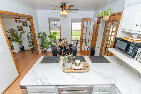 Other - 401 E Benton St, Winterset, IA 50273 photo 4 of 7
