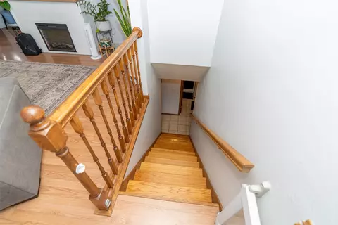 Entry Way - 401 E Benton St, Winterset, IA 50273 photo 3 of 3