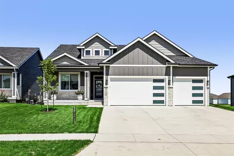 4120 NE 8th St, Ankeny, IA 50021