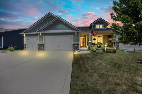 1151 34th St SE, Altoona, IA 50009