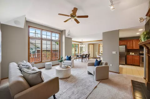 5962 Ep True Pkwy, West Des Moines, IA 50266