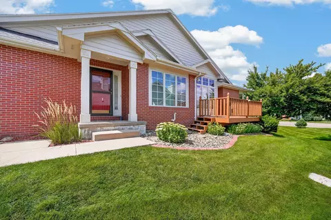 5962 Ep True Pkwy, West Des Moines, IA 50266