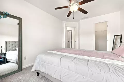 Bedroom - 206 SW Heritage Ln, Ankeny, IA 50023 photo 6 of 10