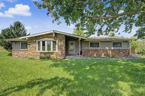 8028 NE 46th Ave, Altoona, IA 50009