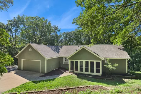 4474 SE 82nd St, Runnells, IA 50237