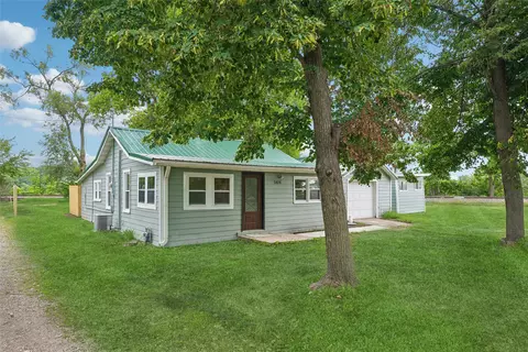 5826 SE 66th Pl, Carlisle, IA 50047