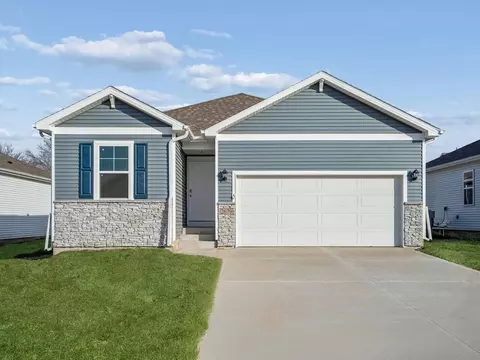 2442 SE Ambrose Dr, West Des Moines, IA 50265