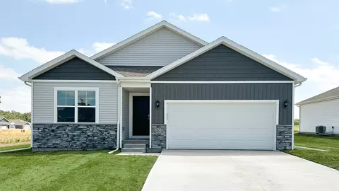 817 Fireside Dr NW, Bondurant, IA 50035