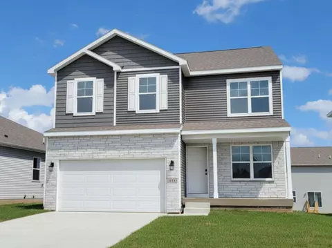 3022 Lake Hill Dr, Des Moines, IA 50320