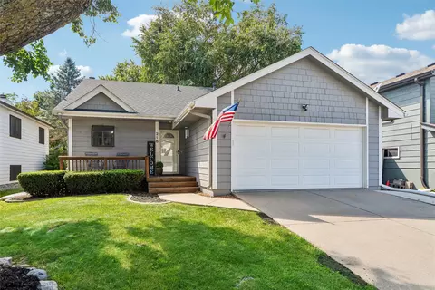 216 23rd St, West Des Moines, IA 50265