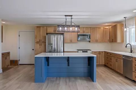 Kitchen - 29531 650th Ave, Maxwell, IA 50161 photo 1 of 3